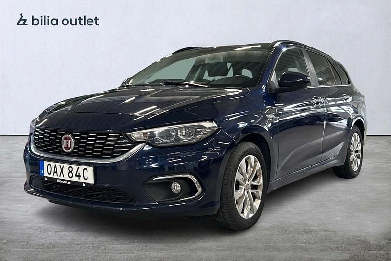 Blå Begagnad 2020 Fiat Tipo Kombi | 104 900 kr (Marknadspris) - Bild 1/3