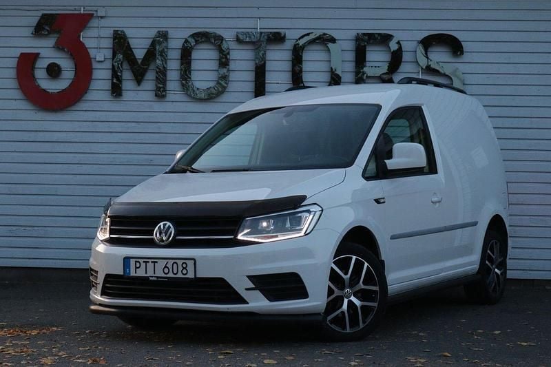 Vit Begagnad 2018 VW Caddy Minibuss | 149 900 kr (Marknadspris) - Bild 1/4