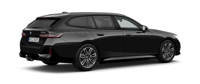 Ny BMW 530e M Sport 2026 Grå Kombi