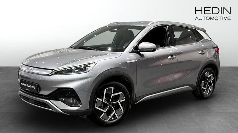 Grå (grey) Begagnad 2023 BYD Atto 3 Comfort SUV | 299 900 kr (Marknadspris) - Bild 1/4