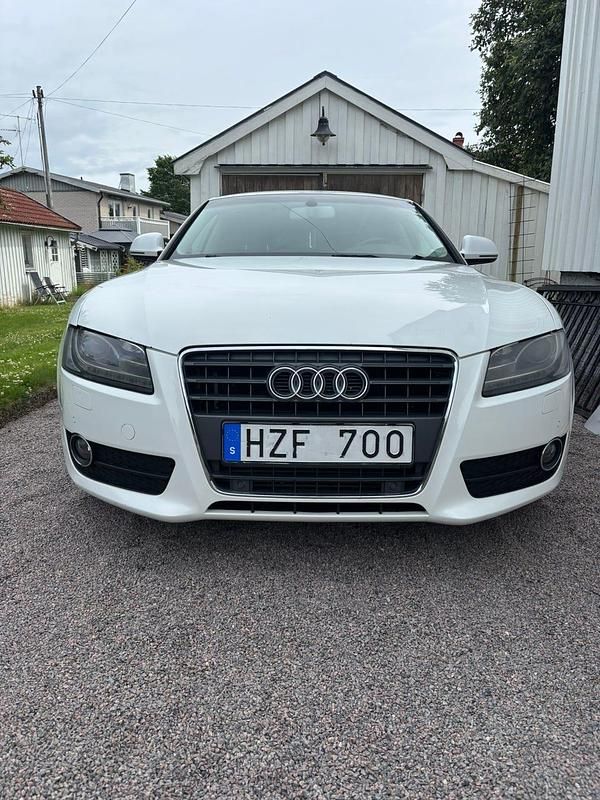 Begagnad Audi A5 170 HK (125 kW) 2009 Sportkupé