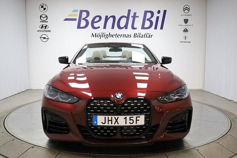 Begagnad BMW M440 M Sport 374 HK (275 kW) 2022 Aventurinröd metallic Sedan