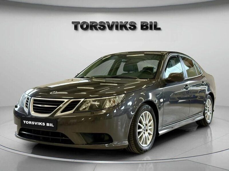 Vit Begagnad 2011 Saab 9-3 Linear Sedan | 49 900 kr - Bild 1/4