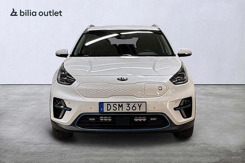 Begagnad Kia e-Niro Advance 150 kW (204 HK) 2020 Vit SUV