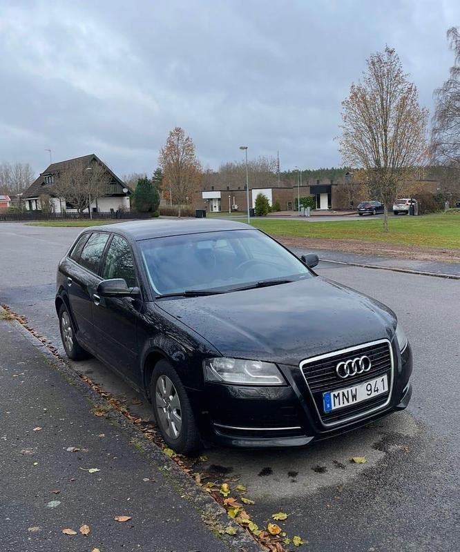 Begagnad 2011 Audi A3 | 42 000 kr (Marknadspris) - Bild 1/4