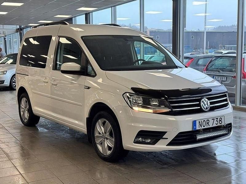 Begagnad VW Caddy Life 126 HK (92 kW) 2018 Vit Minibuss