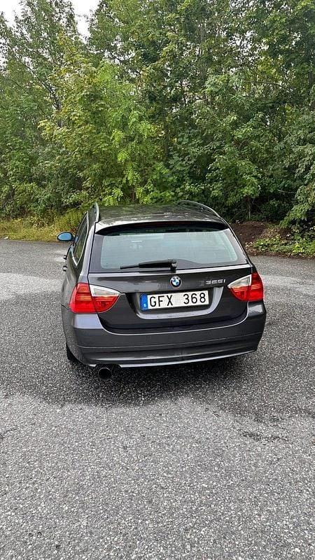 Begagnad 2007 BMW 325 Kombi | 53 000 kr (Superpris) - Bild 1/4