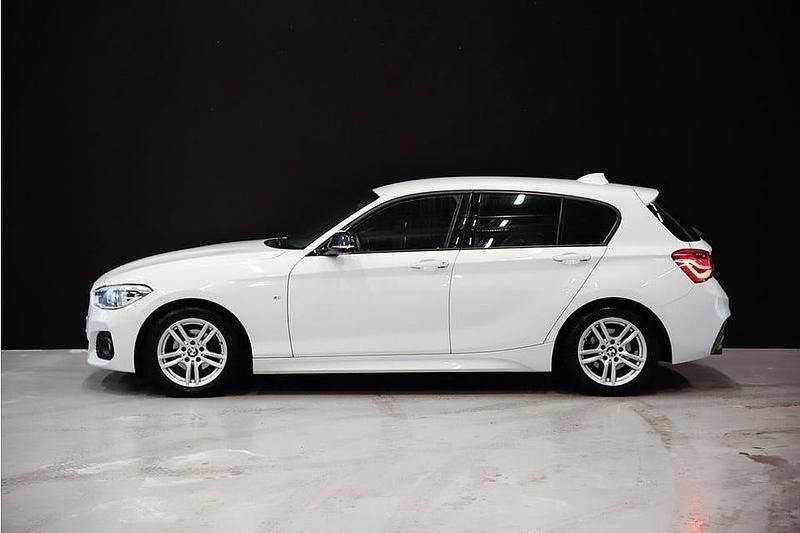 Begagnad BMW 118 M Sport 136 HK (100 kW) 2016 Vit Halvkombi