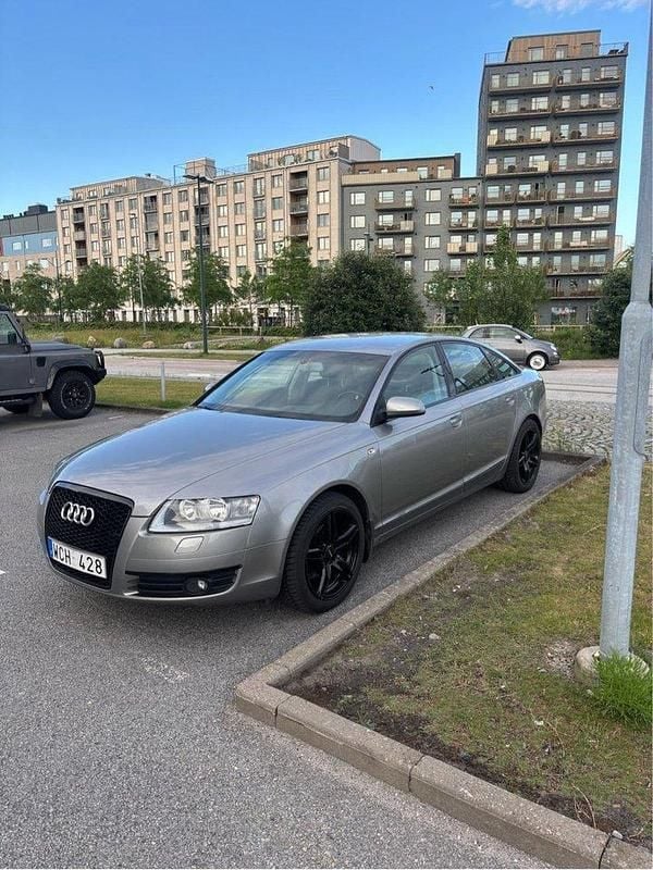 Grå Begagnad 2005 Audi A6 Proline Sedan | 55 000 kr (Dyr) - Bild 1/4