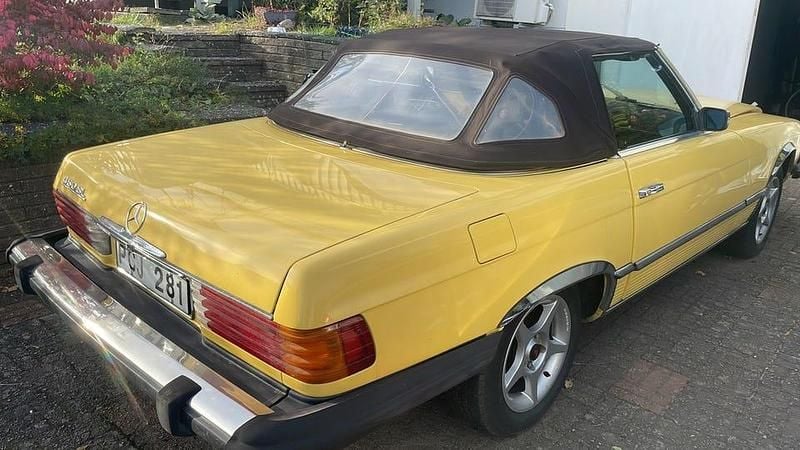 Begagnad Mercedes SL450 225 HK (165 kW) 1974 Cab