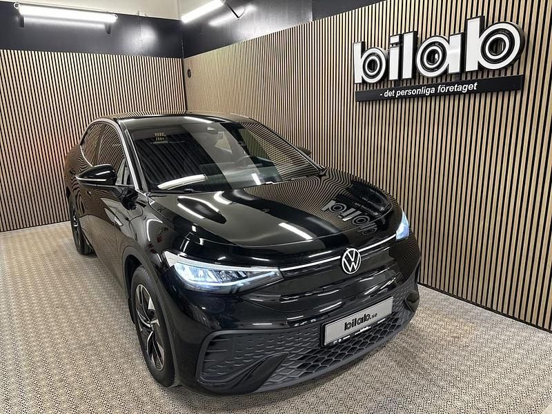 Begagnad VW ID.5 Pro Performance 150 kW (204 HK) 2022 Svart SUV
