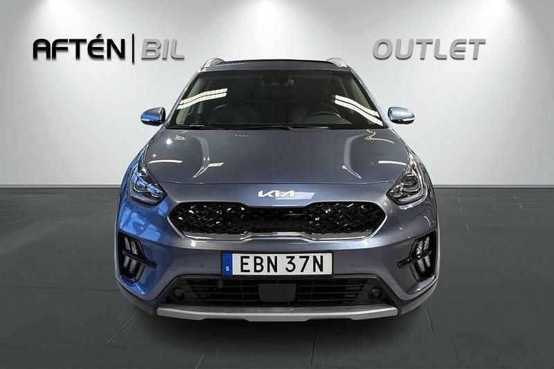 Begagnad Kia Niro Advance 141 HK (103 kW) 2021 Blå SUV