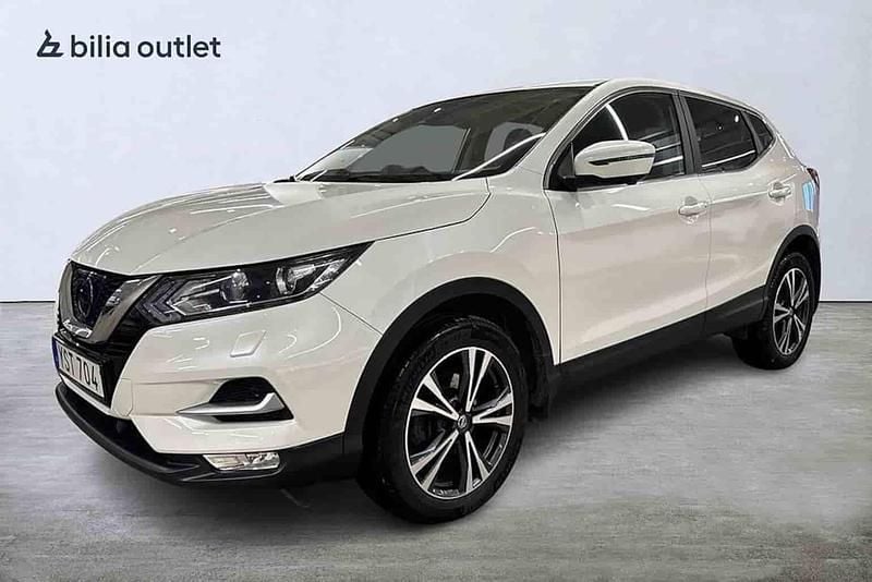 Vit Begagnad 2018 Nissan Qashqai SUV | 154 900 kr (Marknadspris) - Bild 1/1
