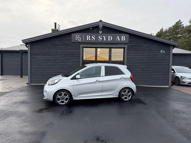 Grå Begagnad 2015 Kia Picanto Halvkombi | 59 000 kr (Bra pris) - Bild 1/4