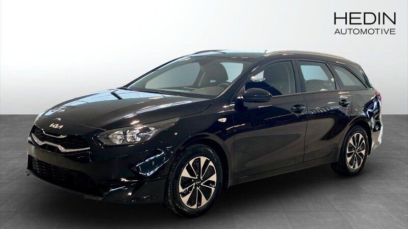 Ny 2025 Kia Ceed Sportswagon 2 Kombi | 254 656 kr (Marknadspris) - Bild 1/4