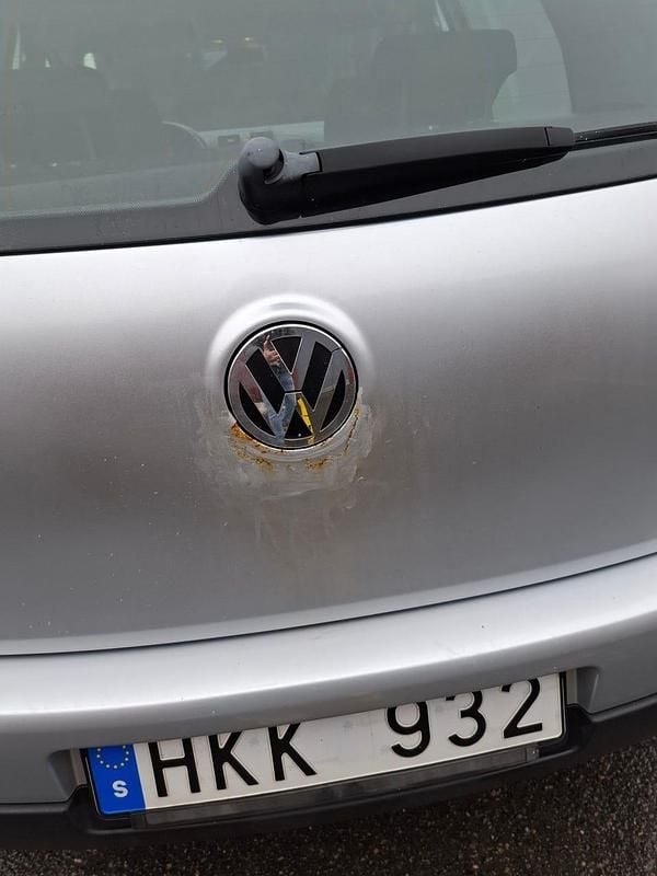 Begagnad VW Golf VI 102 HK (75 kW) 2008 Halvkombi