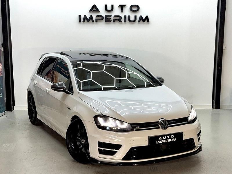 Vit Begagnad 2014 VW Golf VII R Halvkombi | 229 900 kr (Lite dyr) - Bild 1/4