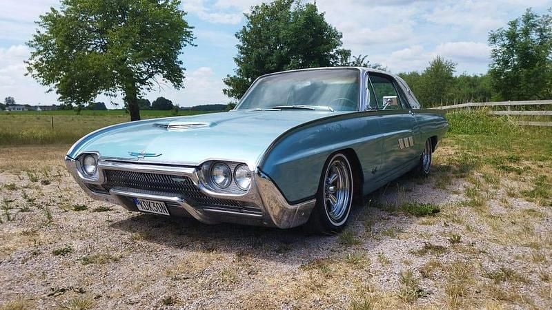 Begagnad Ford V8 304 HK (223 kW) 1963 Ming green