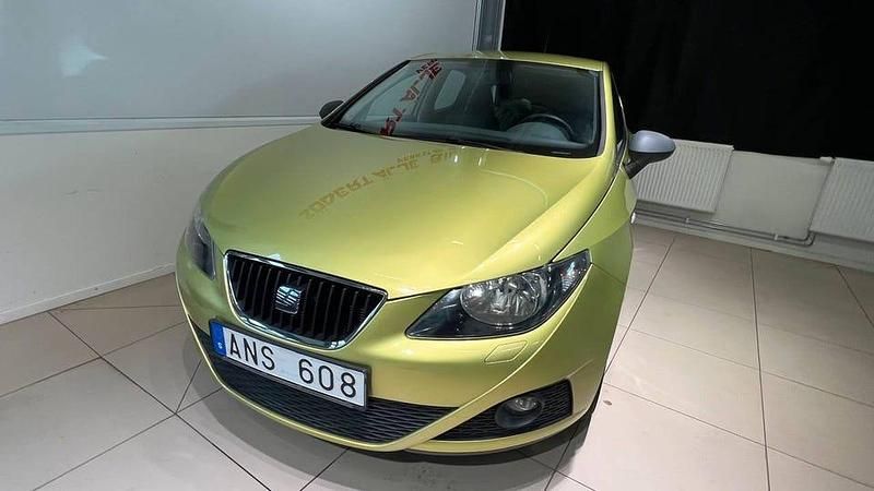 Begagnad Seat Ibiza Reference 86 HK (63 kW) 2008 Ljusgrön Halvkombi