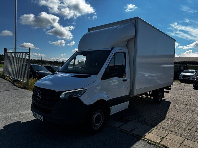 Vit Begagnad 2021 Mercedes Sprinter Van | 299 900 kr (Marknadspris) - Bild 1/4