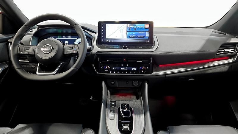 Ny Nissan Qashqai Tekna 190 HK (139 kW) 2025 Röd SUV