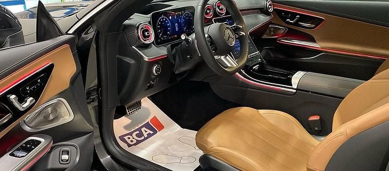 Begagnad Mercedes CLE300 Premium Plus 258 HK (189 kW) 2023 Grafitgrå metallic Sportkupé