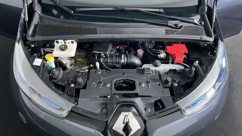 Begagnad Renault Zoe 67 kW (92 HK) 2017 Halvkombi