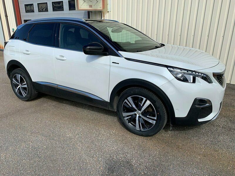 Vit Begagnad 2017 Peugeot 3008 GT-line SUV | 219 900 kr (Marknadspris) - Bild 1/4