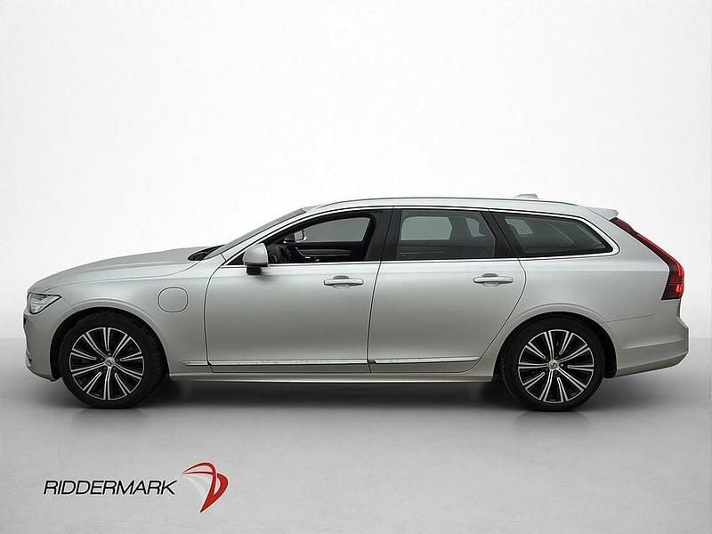 Begagnad Volvo V90 253 HK (186 kW) 2021 Silver Kombi