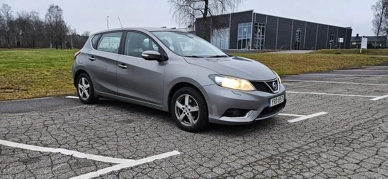 Begagnad 2017 Nissan Pulsar Halvkombi | 95 000 kr (Marknadspris) - Bild 1/4