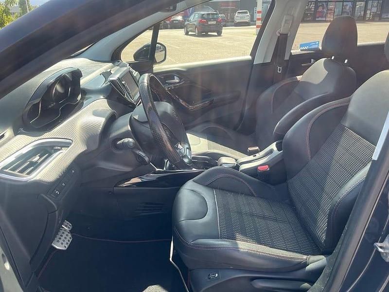 Begagnad Peugeot 2008 110 HK (80 kW) 2018 SUV