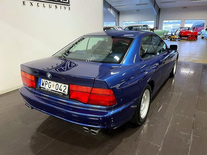 Begagnad BMW 850 301 HK (221 kW) 1992 Blå Sportkupé