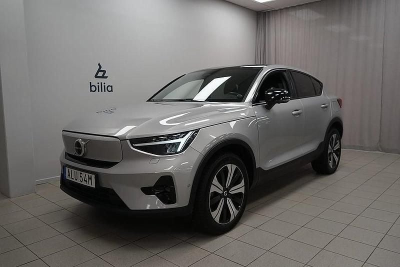 Silver Begagnad 2022 Volvo C40 Ultimate SUV | 374 900 kr (Marknadspris) - Bild 1/3
