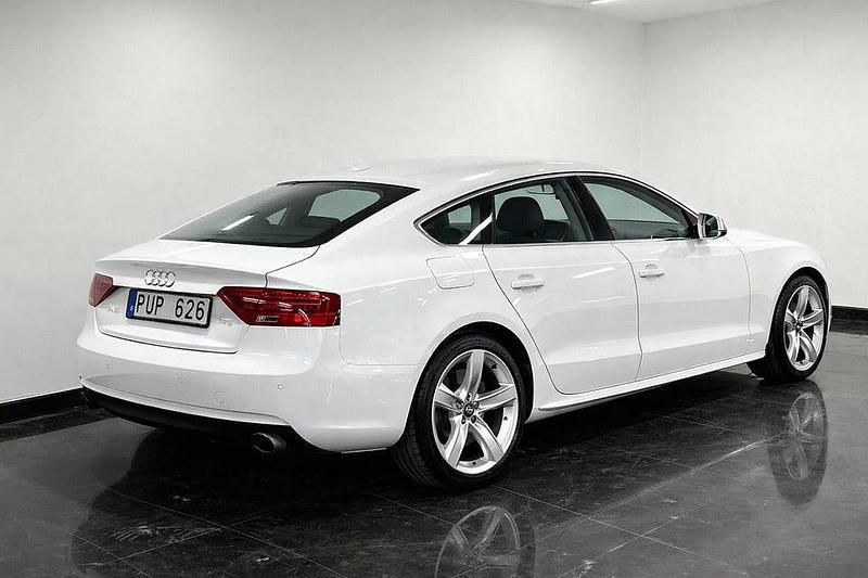 Begagnad Audi A5 Sportback 170 HK (125 kW) 2013 Vit Halvkombi
