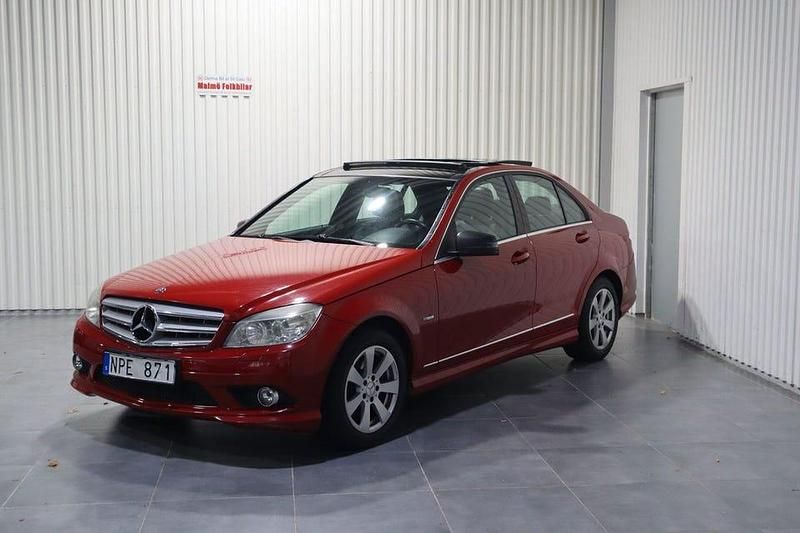 Begagnad Mercedes C180 AMG 156 HK (114 kW) 2010 Ljusröd Sedan