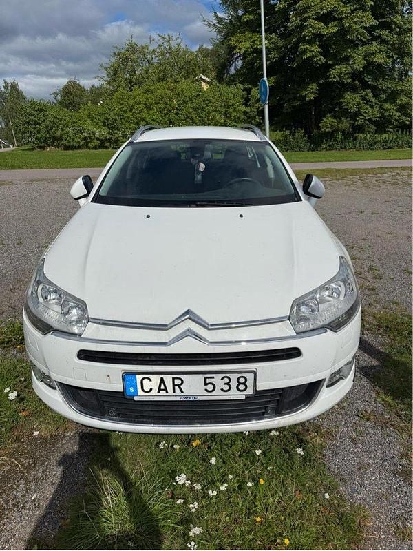 Vit Begagnad 2010 Citroën C5 Kombi | 39 900 kr (Marknadspris) - Bild 1/4
