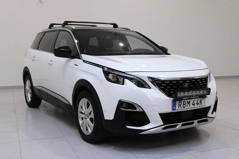 Vit Begagnad 2019 Peugeot 5008 SUV | 219 900 kr (Marknadspris) - Bild 1/4