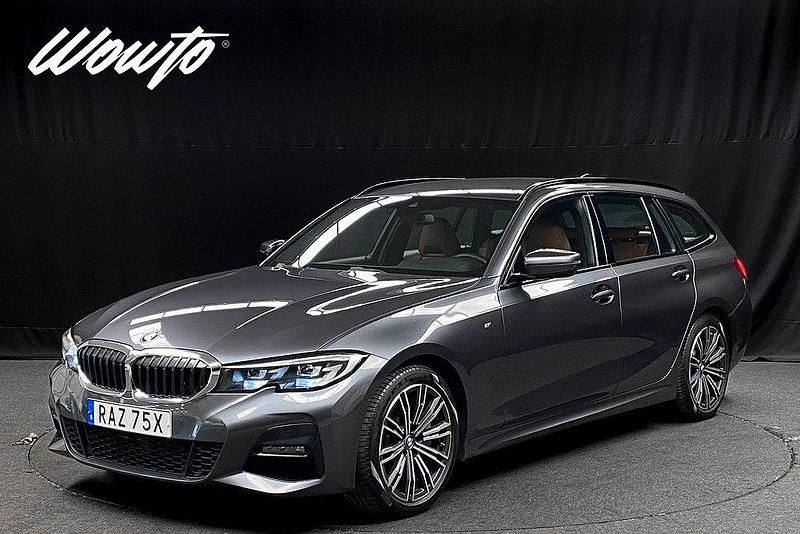 Grå Begagnad 2021 BMW 330 M Sport Kombi | 389 800 kr (Marknadspris) - Bild 1/3
