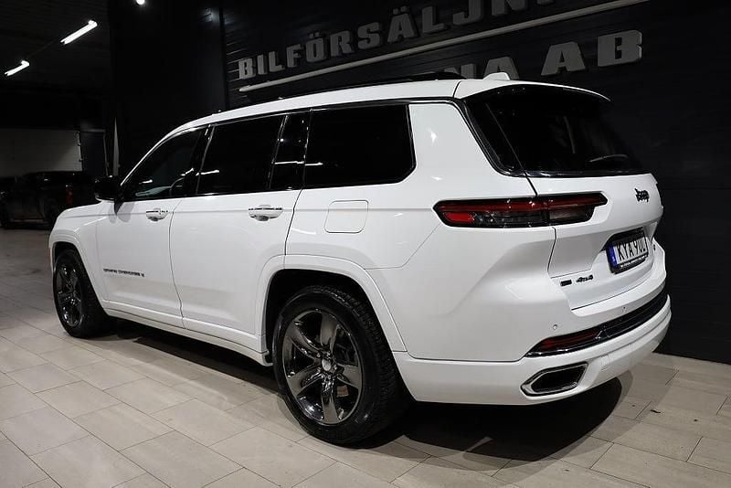 Begagnad Jeep Grand Cherokee Overland 296 HK (217 kW) 2022 Vit SUV