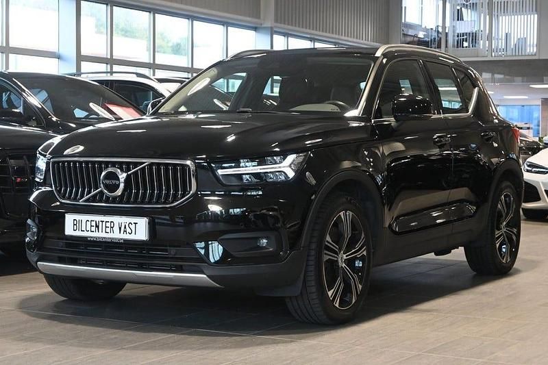 Begagnad Volvo XC40 Inscription 262 HK (192 kW) 2021 Svart SUV