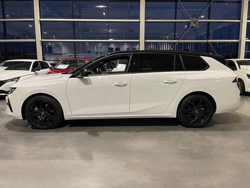 Begagnad Opel Astra 131 HK (96 kW) 2024 Vit Kombi
