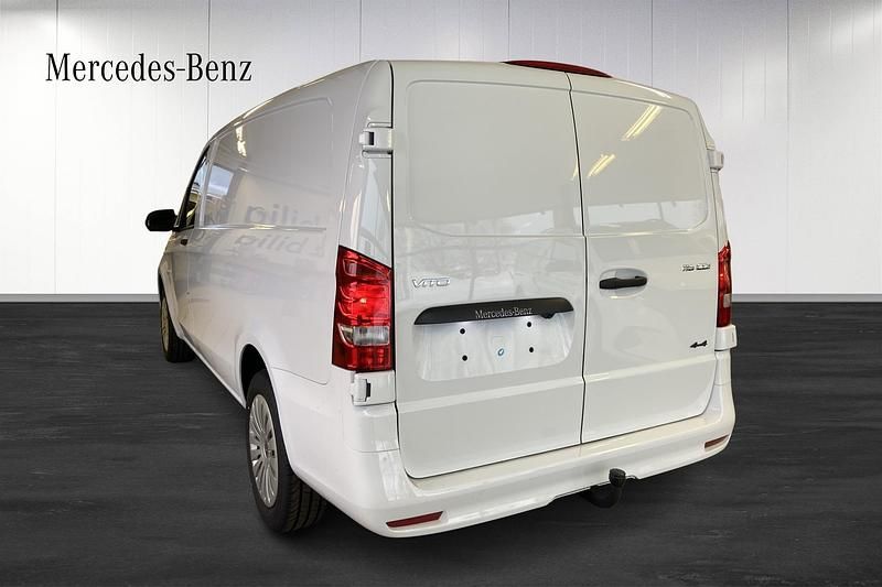 Ny Mercedes Vito 2025 Vit Van