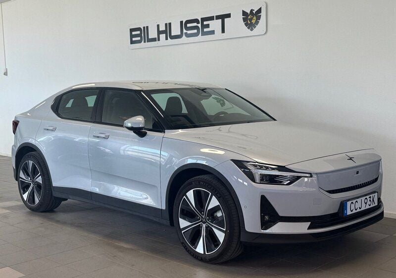 Vit Begagnad 2024 Polestar 2 Standard Range Single Motor Sedan | 399 900 kr (Lite dyr) - Bild 1/4