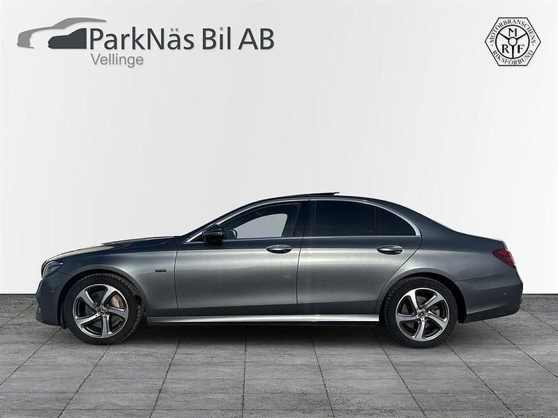 Begagnad Mercedes E300 AMG 306 HK (225 kW) 2019 Selenite grå metallic