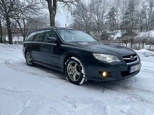 Begagnad Subaru Legacy 173 HK (127 kW) 2007 Mörkgrå Kombi