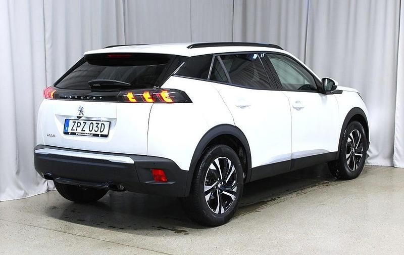 Begagnad Peugeot 2008 S 131 HK (96 kW) 2021 Pärlemovit SUV