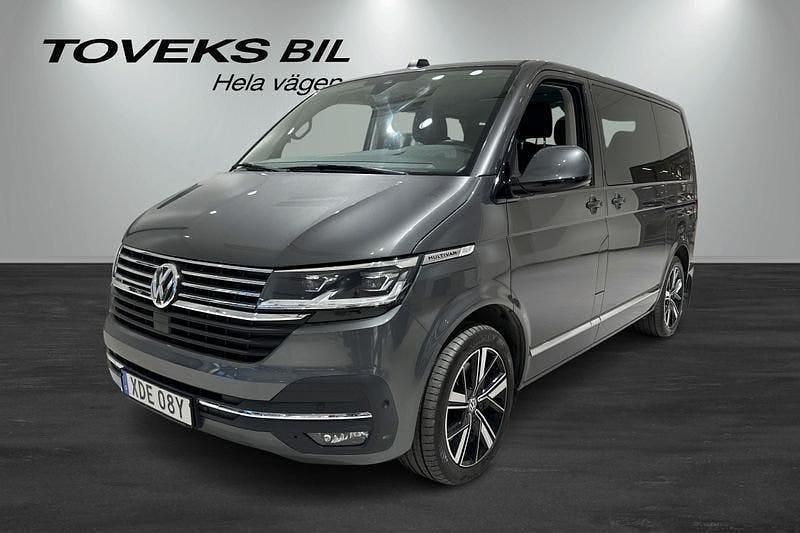 Grå (indiumgrå metallic) Begagnad 2021 VW Multivan Highline Van | 569 000 kr (Lite dyr) - Bild 1/4