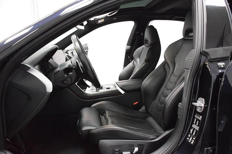 Begagnad BMW 840 2020 Svart Sportkupé