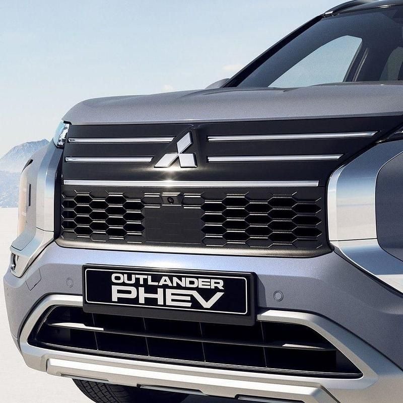 Ny Mitsubishi Outlander P-HEV Invite 251 HK (184 kW) 2025 SUV