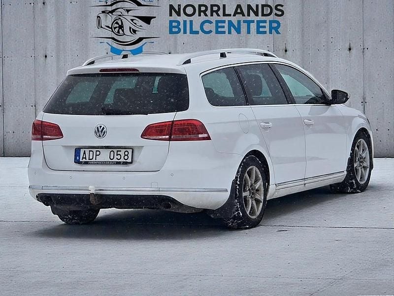 Begagnad VW Passat GT 170 HK (125 kW) 2012 Vit Kombi
